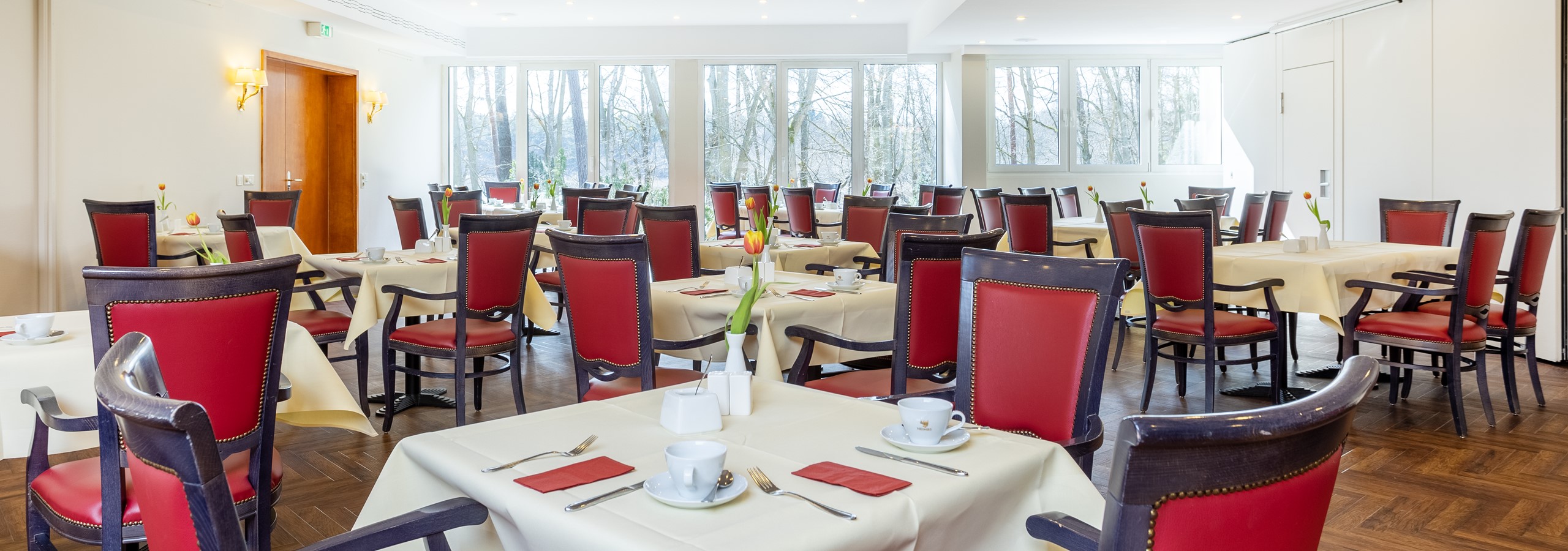 Pfingstbrunch im Hotel Döllnsee-Schorfheide - Familienhotel und Tagungshotel in Brandenburg bei Berlin