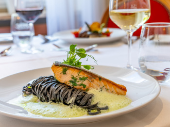 hotel-doellnsee-schorfheide-uckermark-restaurant-5_1280.jpg
