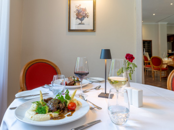 hotel-doellnsee-schorfheide-uckermark-restaurant-8_1280.jpg