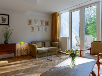 hotel-doellnsee-schorfheide-uckermark-lesezimmer-1_1280.jpg