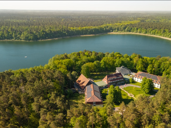 hotel-doellnsee-schorfheide-uckermark-luftbild-2_1280.jpg