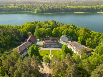 hotel-doellnsee-schorfheide-uckermark-luftbild-haupt_1280.jpg