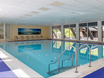 hotel-doellnsee-schorfheide-uckermark-schwimmbad-2_1280.jpg