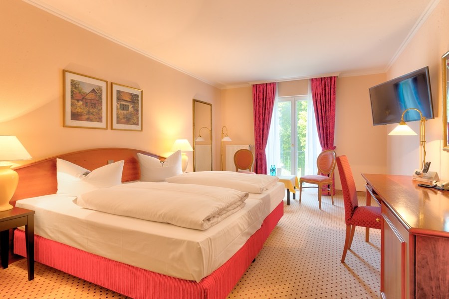 Hotel Döllnsee-Schorfheide - Familienhotel und Tagungshotel in Brandenburg bei Berlin
