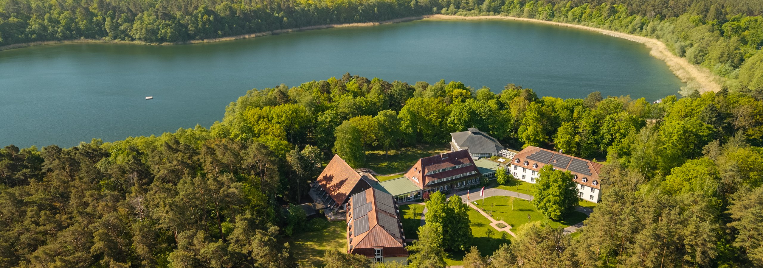 Hotel Döllnsee-Schorfheide - Familienhotel und Tagungshotel in Brandenburg bei Berlin
