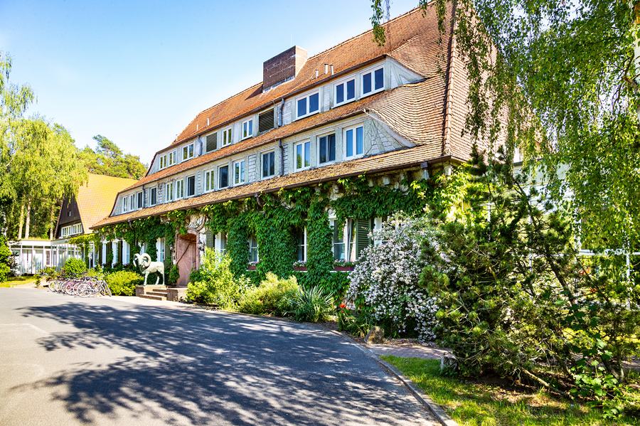 Hotel Döllnsee-Schorfheide - Familienhotel und Tagungshotel in Brandenburg bei Berlin