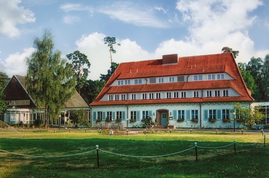Hotel Döllnsee-Schorfheide - Familienhotel und Tagungshotel in Brandenburg bei Berlin