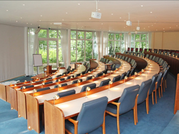 doellnsee-auditorium-1.jpg