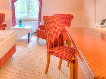 comfortzimmer27-hotel-doellnsee-schorfheide-brandenburg-berlin-tagungshotel_1280-3.jpg