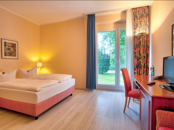 dependancezimmer-hotel-doellnsee-schorfheide-brandenburg-berlin-tagungshotel_3_1280k.jpg