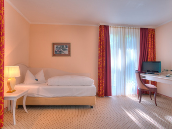 dependancezimmer-hotel-doellnsee-schorfheide-brandenburg-berlin-tagungshotel_4_1280k.jpg