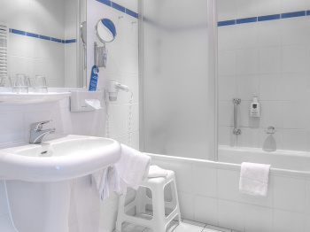 economyzimmer2-hotel-doellnsee-schorfheide-brandenburg-berlin-tagungshotel_4_1280k.jpg